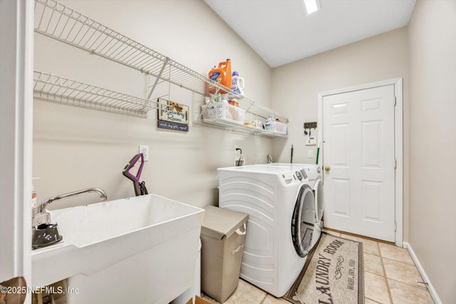 2502 WILLOW CREEK Drive, Fleming Island, FL 32003
