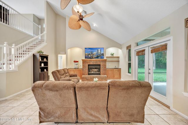 2502 WILLOW CREEK Drive, Fleming Island, FL 32003
