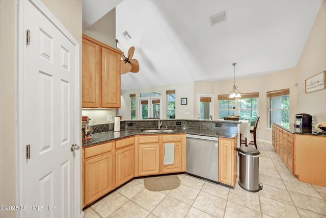 2502 WILLOW CREEK Drive, Fleming Island, FL 32003