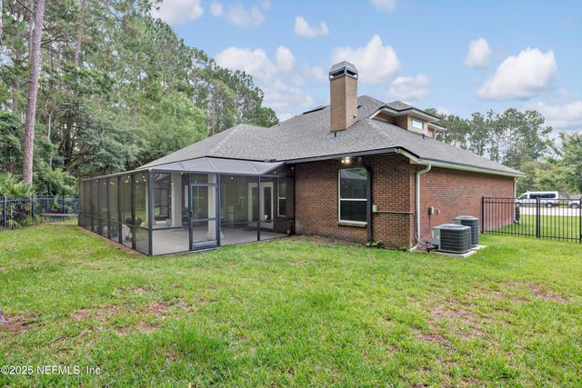 2502 WILLOW CREEK Drive, Fleming Island, FL 32003