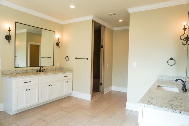 4269 Farmington Cove, Jonesboro, AR 72404