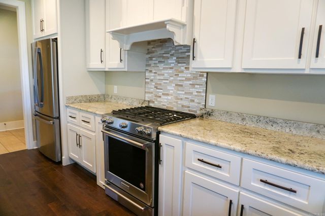 4269 Farmington Cove, Jonesboro, AR 72404