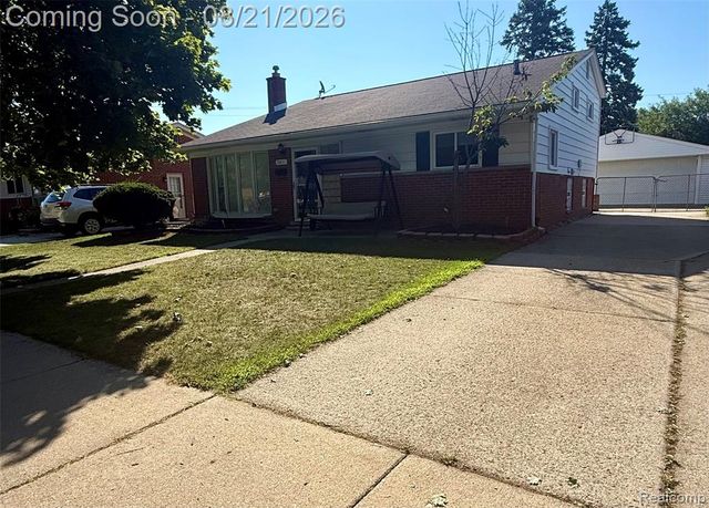 3811 Syckelmoore, Trenton, MI 48183