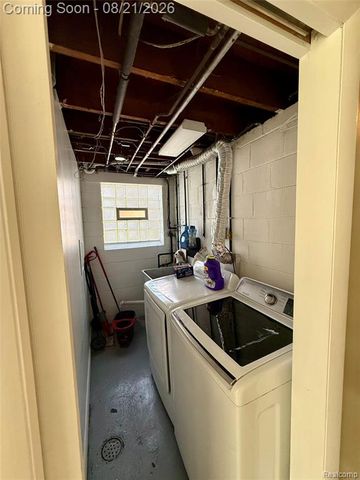 3811 Syckelmoore, Trenton, MI 48183