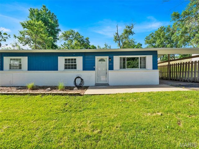 283 Ramsey Lane, Ballwin, MO 63021