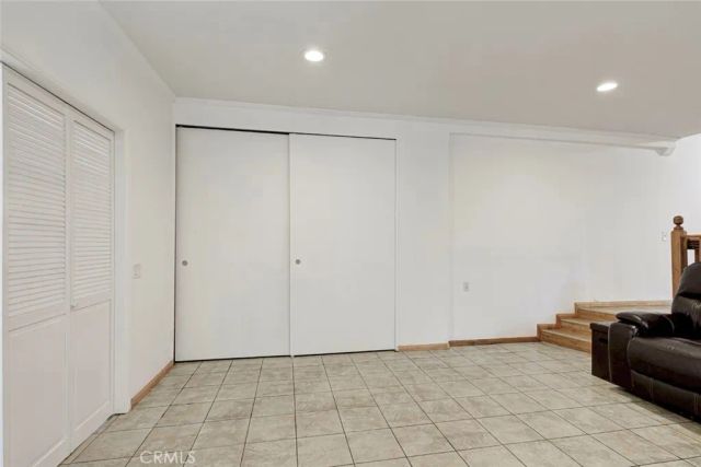 1335 N Niagara Street, Burbank, CA 91505