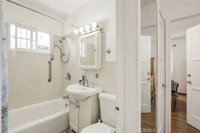 1335 N Niagara Street, Burbank, CA 91505
