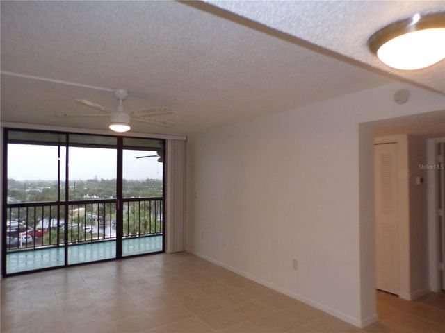 21405 OLEAN BOULEVARD 520, Port Charlotte, FL 33952