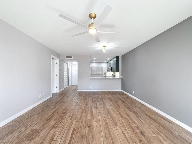 8818 W Mcnab Road 103, Tamarac, FL 33321