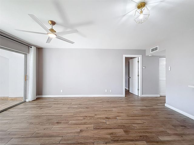 8818 W Mcnab Road 103, Tamarac, FL 33321