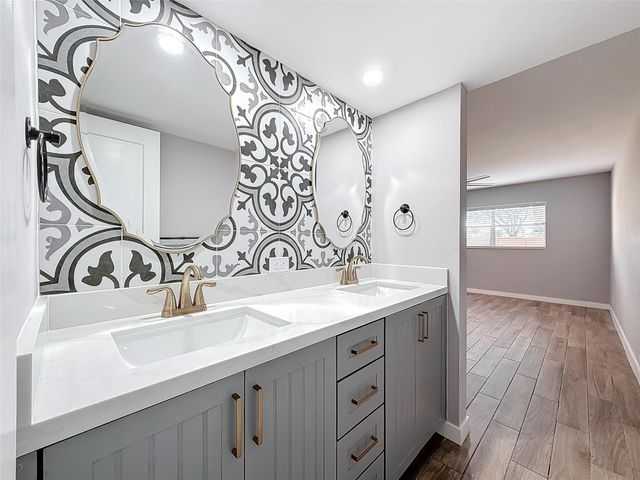 8818 W Mcnab Road 103, Tamarac, FL 33321