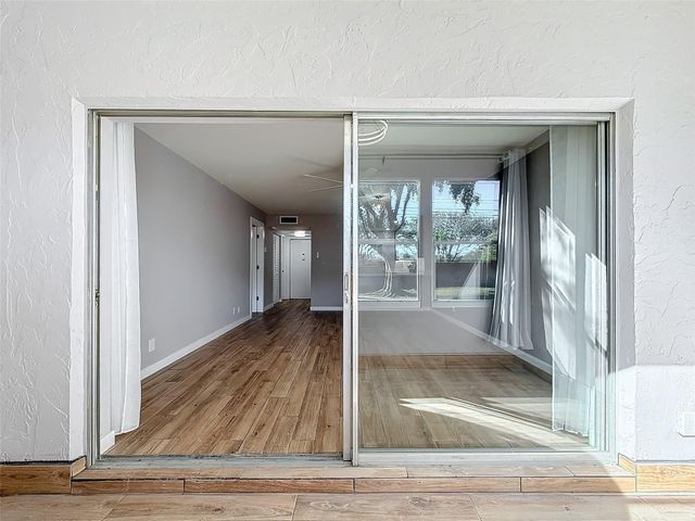 8818 W Mcnab Road 103, Tamarac, FL 33321