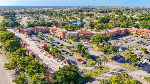 8818 W Mcnab Road 103, Tamarac, FL 33321