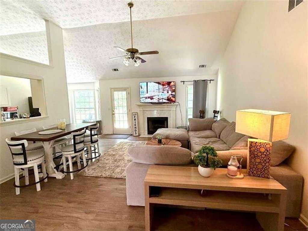 945 Spring Ives Drive, Lawrenceville, GA 30043 — photo 2