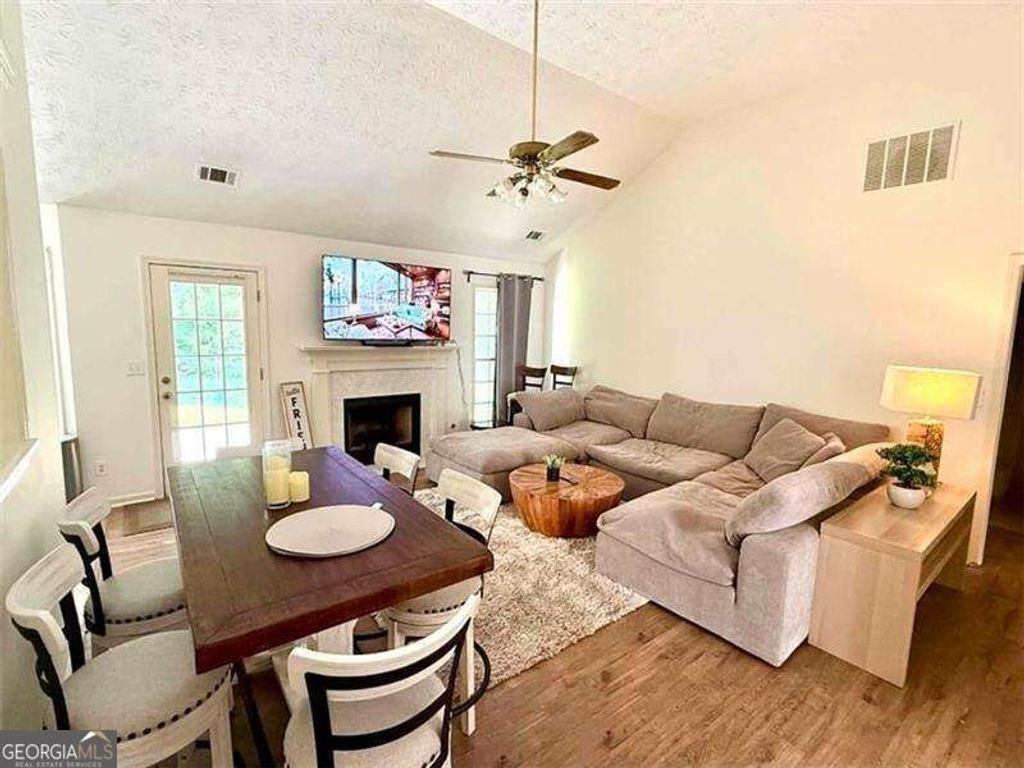 945 Spring Ives Drive, Lawrenceville, GA 30043 — photo 3