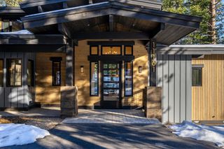 11161 Parkland Drive, Truckee, CA 96161