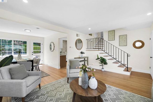 2143 Minnie St, Fairview, CA 94541