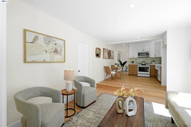 2143 Minnie St, Fairview, CA 94541