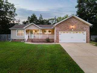 1704 Christi Ave, Chapel Hill, TN 37034