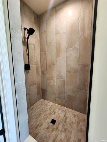 475 Haddington Lane, Lafayette, IN 47905