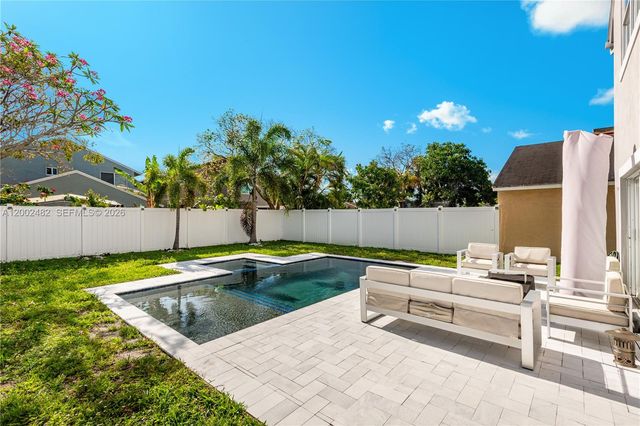 2336 NW 34th Ter, Coconut Creek, FL 33066
