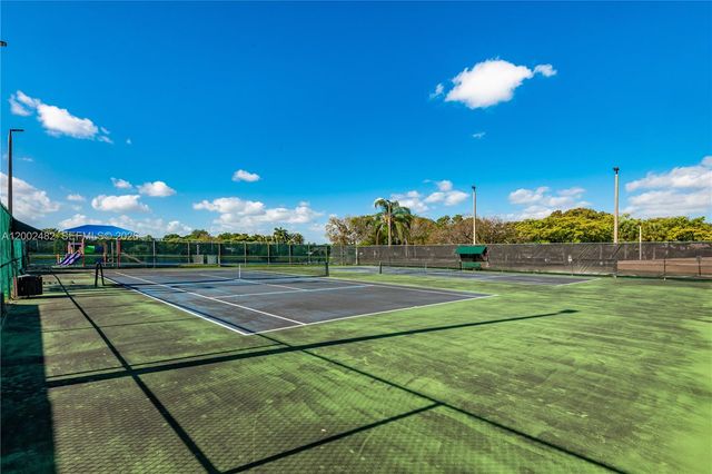 2336 NW 34th Ter, Coconut Creek, FL 33066