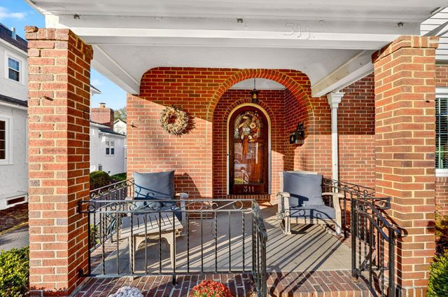 311 E Allen Street, Lancaster, OH 43130