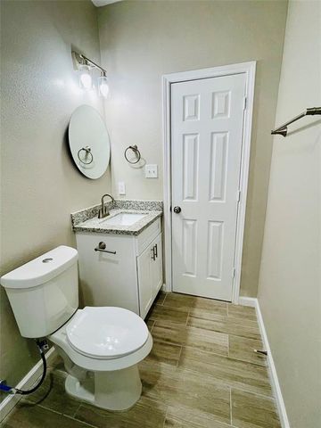 105 Cornelia Street, Sweeny, TX 77480