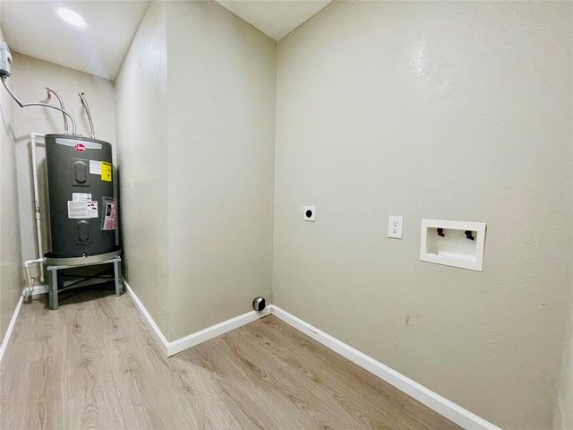 105 Cornelia Street, Sweeny, TX 77480