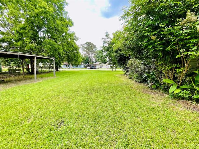 105 Cornelia Street, Sweeny, TX 77480