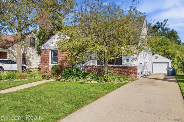 14050 Wales Street, Oak Park, MI 48237