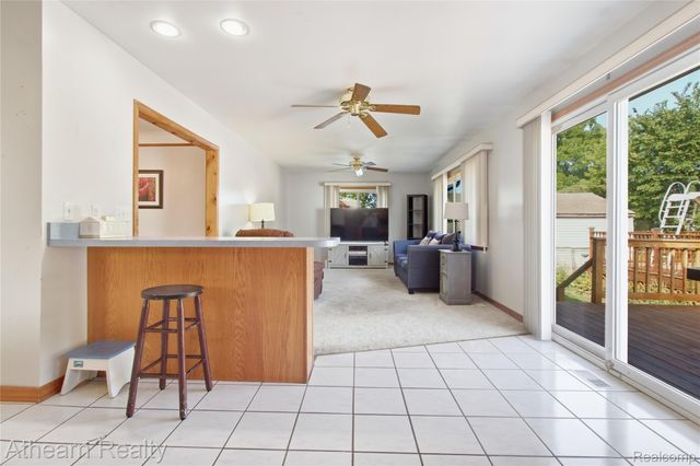 14050 Wales Street, Oak Park, MI 48237