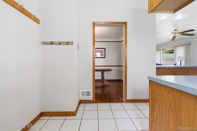 14050 Wales Street, Oak Park, MI 48237