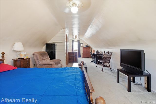 14050 Wales Street, Oak Park, MI 48237