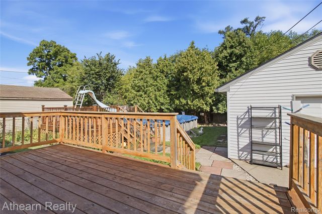 14050 Wales Street, Oak Park, MI 48237