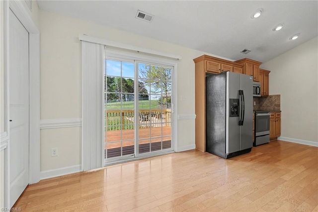 126 Camino Drive, Thomasville, NC 27360