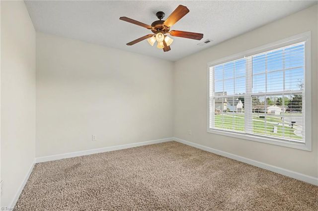 126 Camino Drive, Thomasville, NC 27360