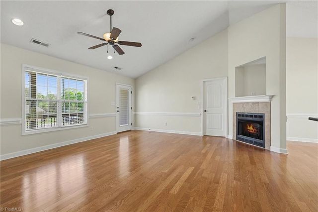 126 Camino Drive, Thomasville, NC 27360