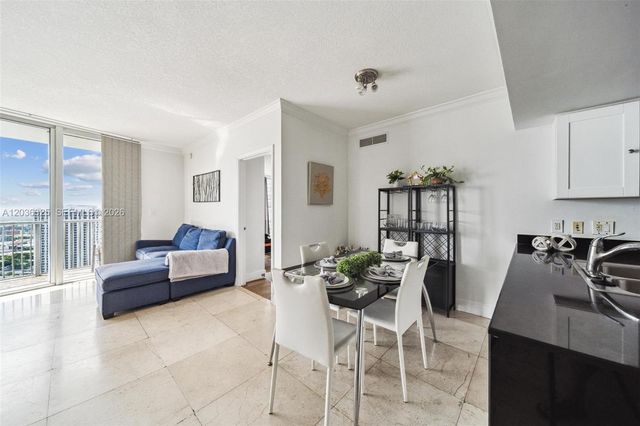 1750 N Bayshore Dr 4315, Miami, FL 33132