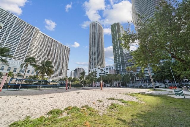 1750 N Bayshore Dr 4315, Miami, FL 33132