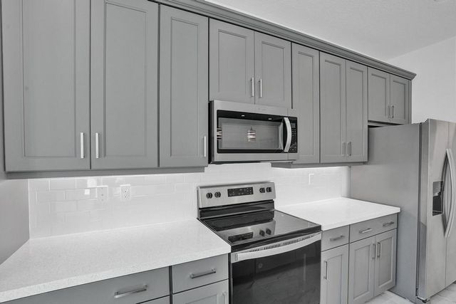 612 Parsons Way, Deerfield Beach, FL 33442