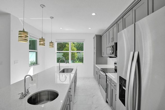 612 Parsons Way, Deerfield Beach, FL 33442