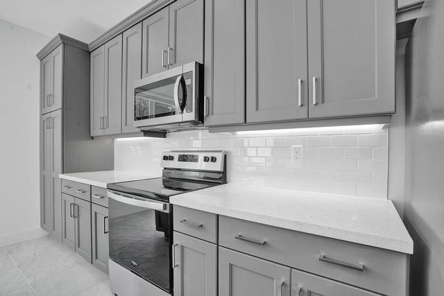 612 Parsons Way, Deerfield Beach, FL 33442