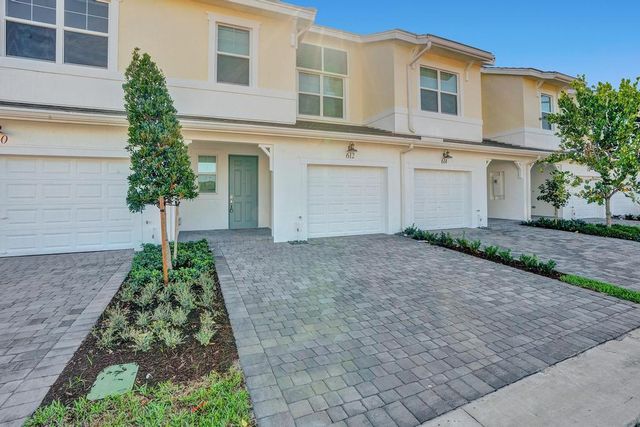 612 Parsons Way, Deerfield Beach, FL 33442