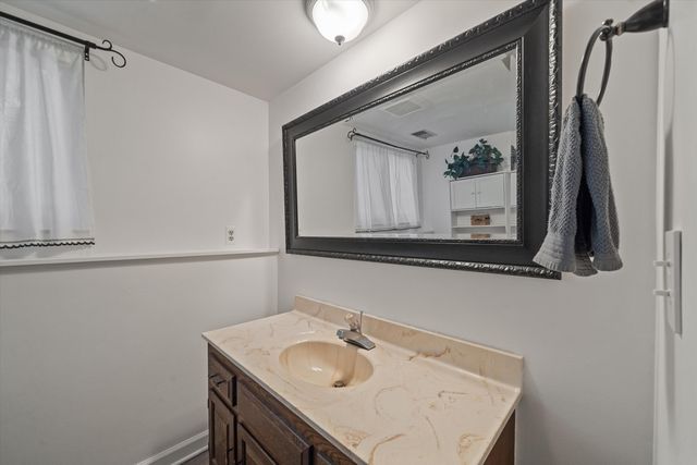 3670 Golfside Road, Pittsfield Charter Twp, MI 48197