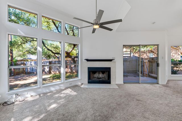 5711 Taylor Draper CV B, Austin, TX 78759