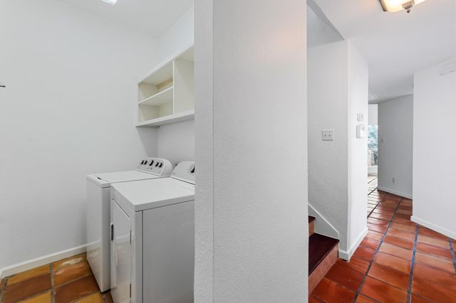 5711 Taylor Draper CV B, Austin, TX 78759