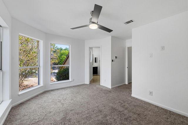 5711 Taylor Draper CV B, Austin, TX 78759