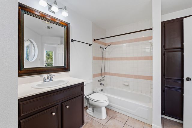 5711 Taylor Draper CV B, Austin, TX 78759