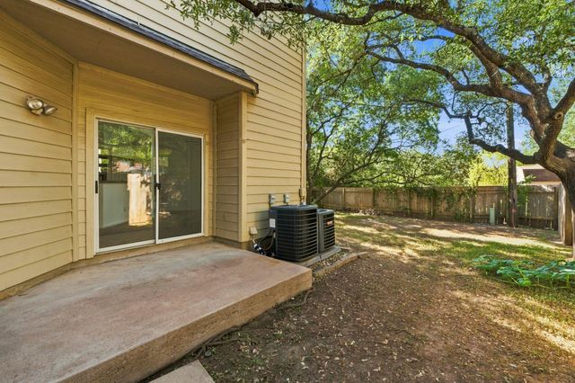 5711 Taylor Draper CV B, Austin, TX 78759